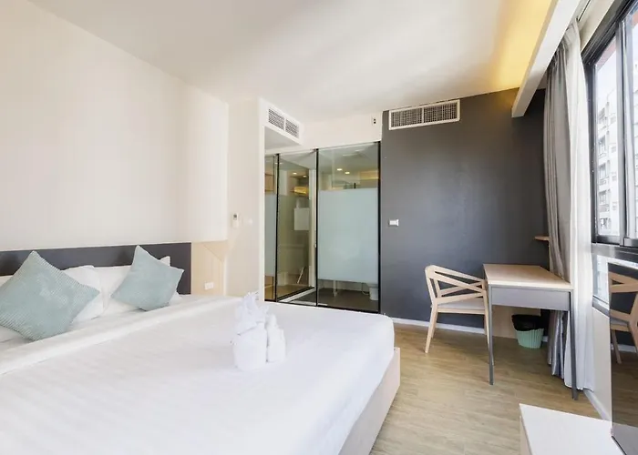 Apartment 2 Bedrooms, Downtown Bkk, Btsasok, Sukhumvit