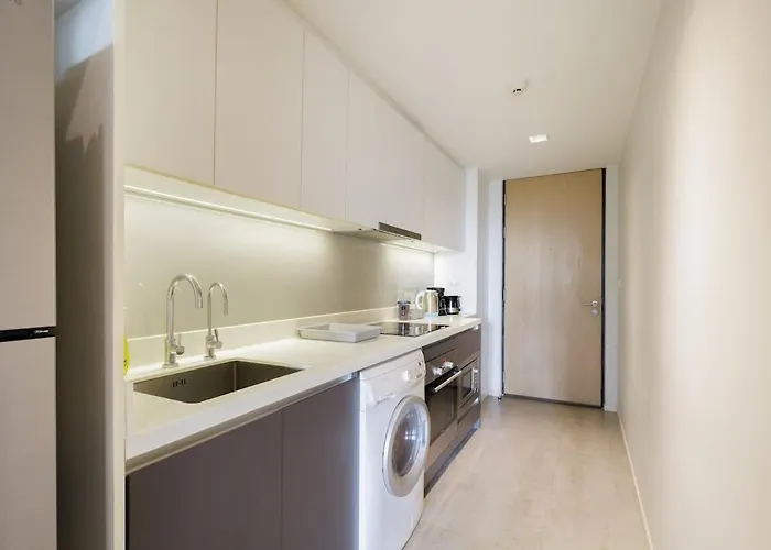 2 Bedrooms, Downtown Bkk, Btsasok, Sukhumvit *