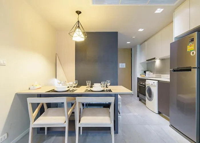 2 Bedrooms, Downtown Bkk, Btsasok, Sukhumvit * Bangkok