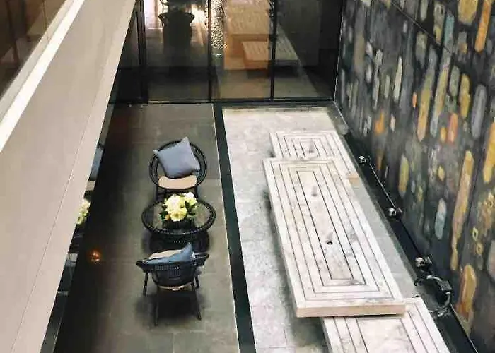 2 Bedrooms, Downtown Bkk, Btsasok, Sukhumvit Bangkok