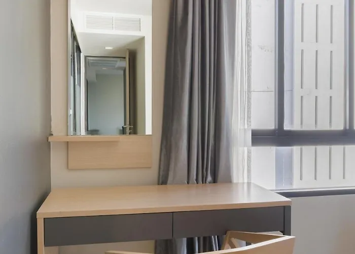 2 Bedrooms, Downtown Bkk, Btsasok, Sukhumvit Apartment